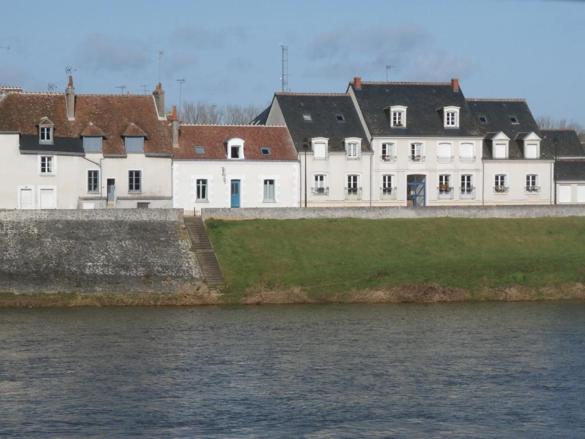 La Porte Bleue Amboise Exterior photo