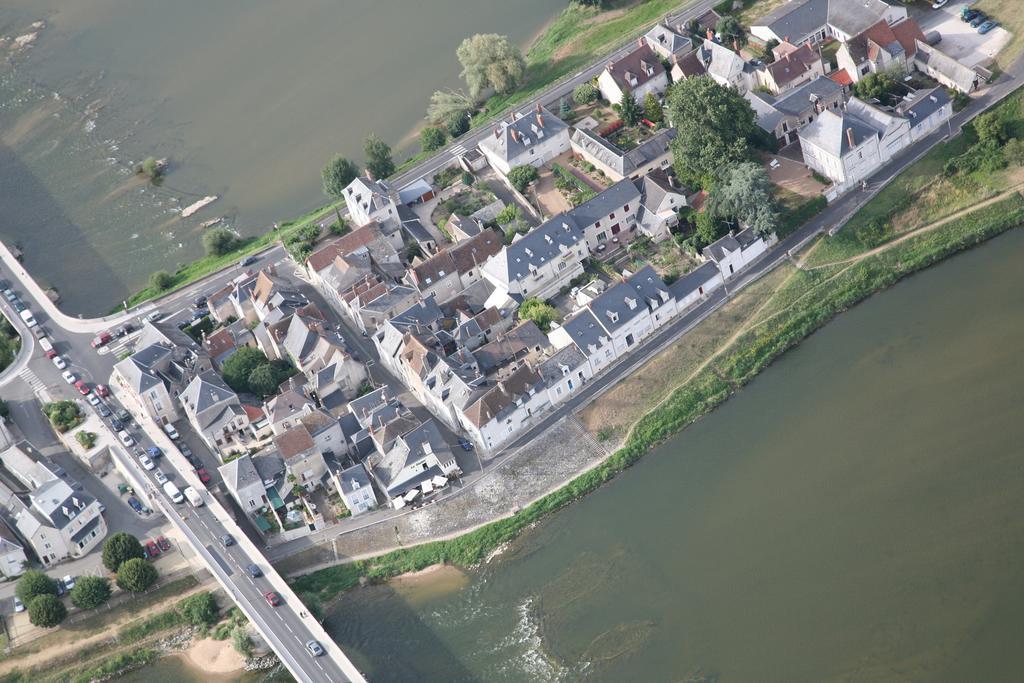 La Porte Bleue Amboise Exterior photo